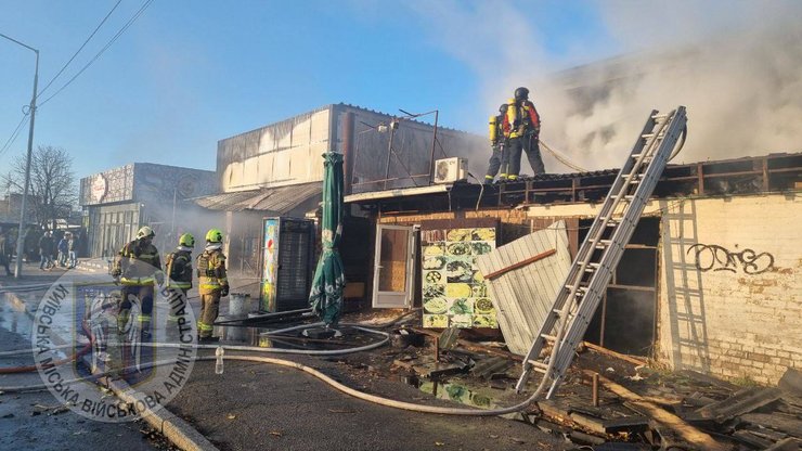 Последствия падения бпла (фото: КМВА)