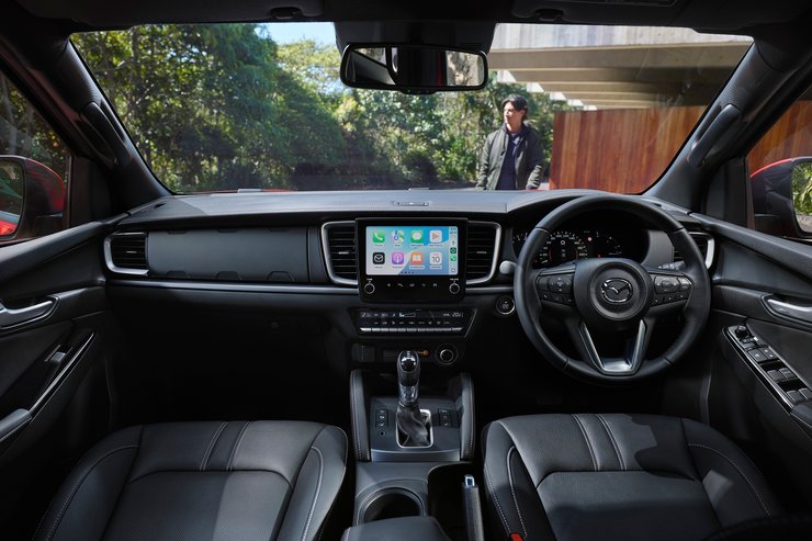 салон Mazda BT-50, нова Mazda BT-50, пікап Mazda, Mazda BT-50 2025