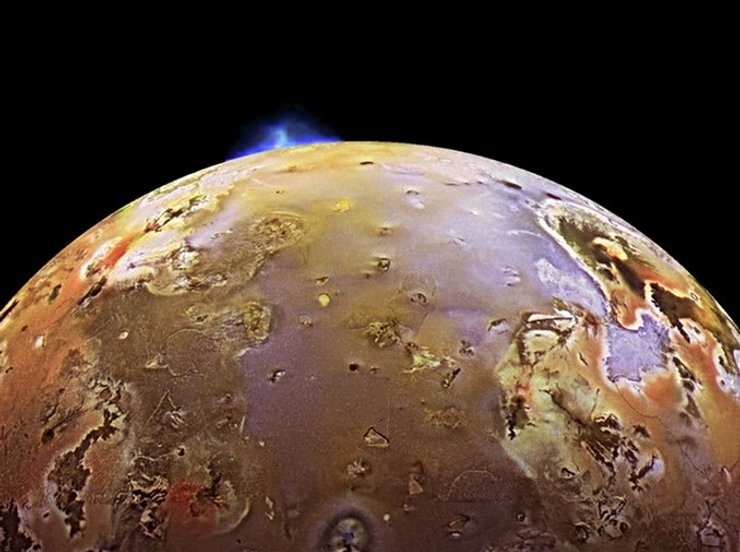 Ио, спутник Юпитера