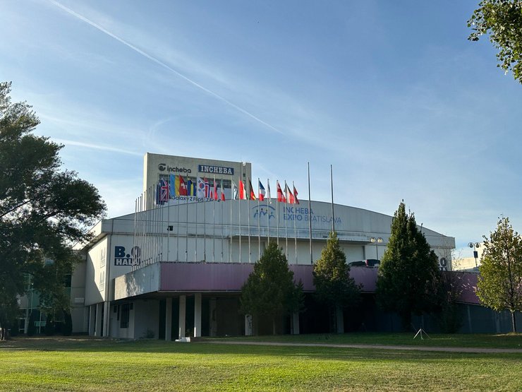 выставка вооружений