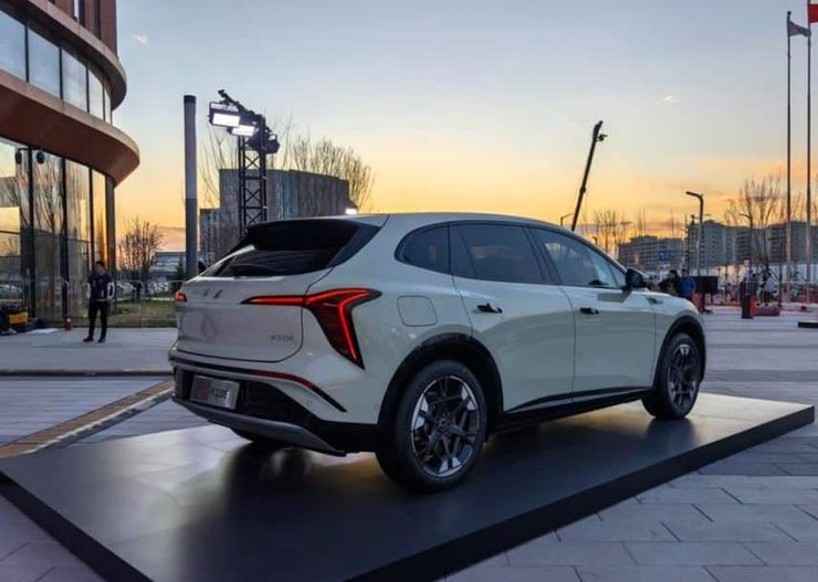 новый Hongqi Tiangong 06, Hongqi Tiangong, FAW Hongqi, Hongqi Tiangong 06, электромобиль Hongqi, кроссовер Hongqi