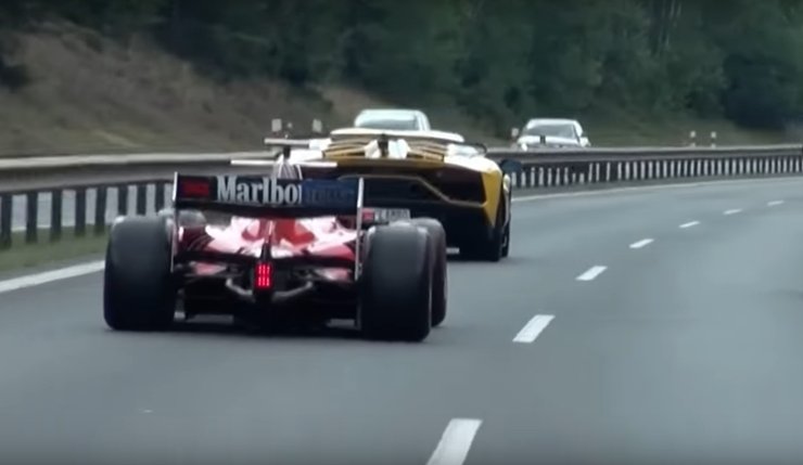 Ferrari f1, гоночный болид, болид Формулы-1, нарушение ПДД, болид Ferrari