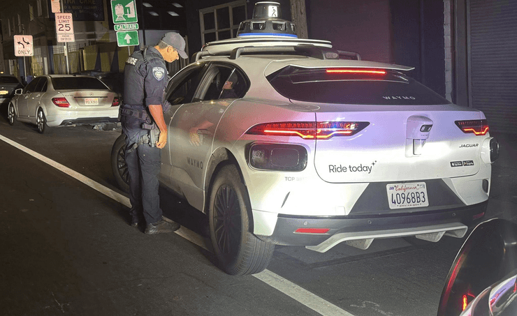 Робот-таксі