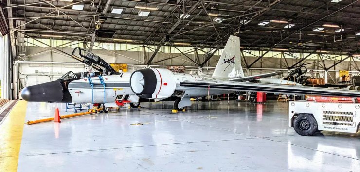 самолет-исследователь наса