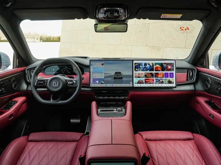 Салон Zeekr 8X 2026