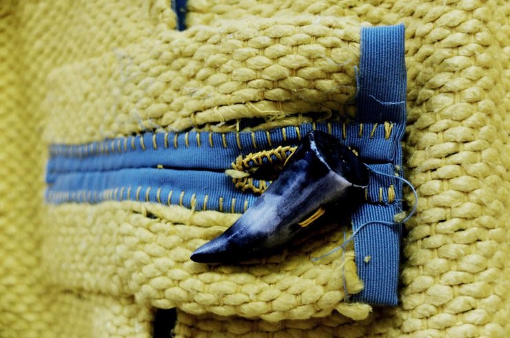 Хаанс Николас Мотт, брэд питт, дизайнер, брэд питт в юбке