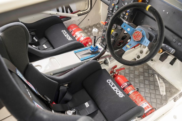 Салон MG Metro 6R4, MG Metro, MG Metro 6R4 1987, спорткар MG