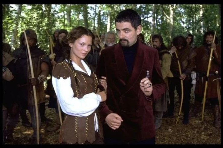 роуэн аткинсон, черная гадюка, кейт мосс