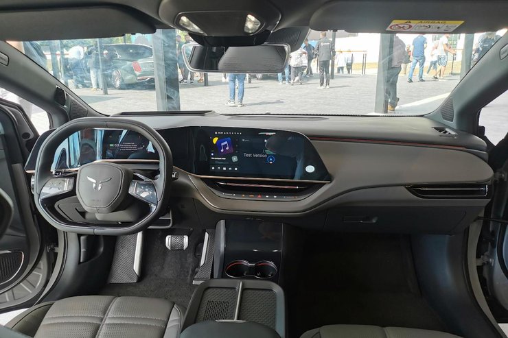 салон Hongqi EH7, FAW Hongqi, Hongqi EHS7, Электромобиль Hongqi