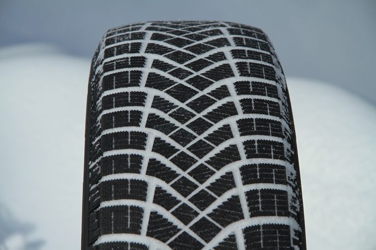 зимние шины пирелли, зимние шины pirelli, зимние шины pirelli ice zero, тест зимних шин, выбор зимних шин, характеристики и цена зимних шин для SUV