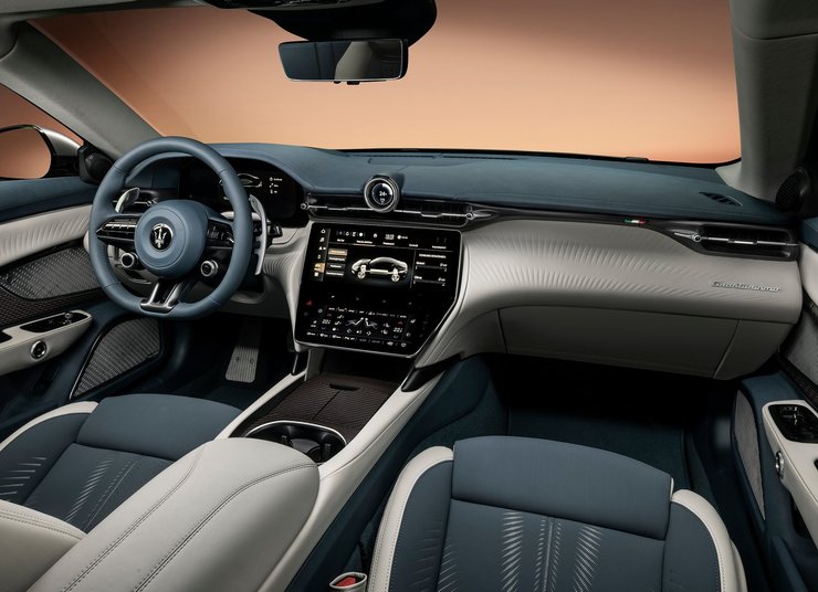 Салон Maserati GranTurismo Folgore