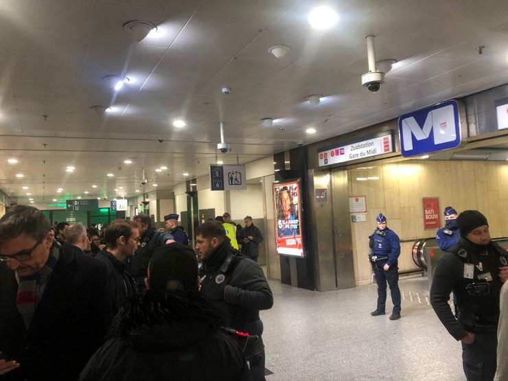 Станція метро, біля якої сталась стрілянина