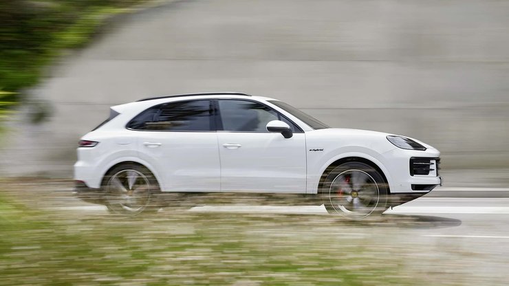 гибрид Porsche Cayenne, новый Porsche Cayenne, Porsche Cayenne 2024, кроссовер Porsche