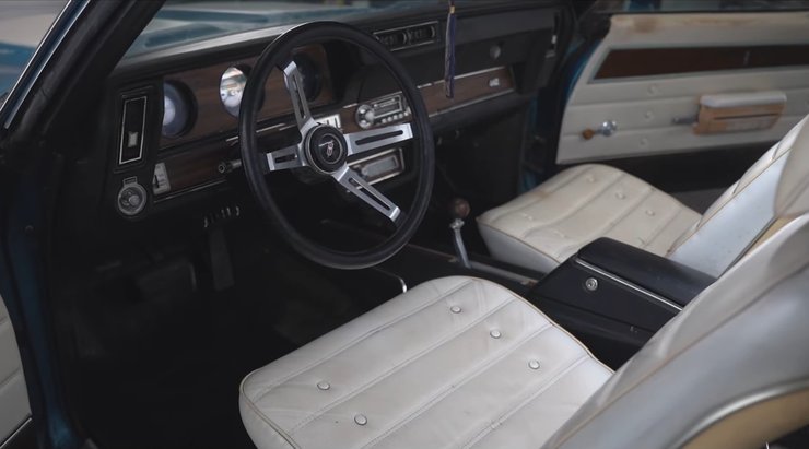 салон Oldsmobile 442, Oldsmobile 442 1971