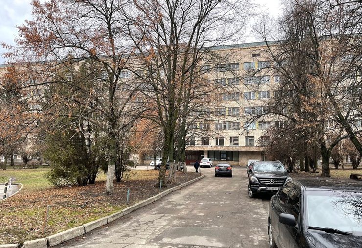 фото будівлі Інституту кардіології НАМН