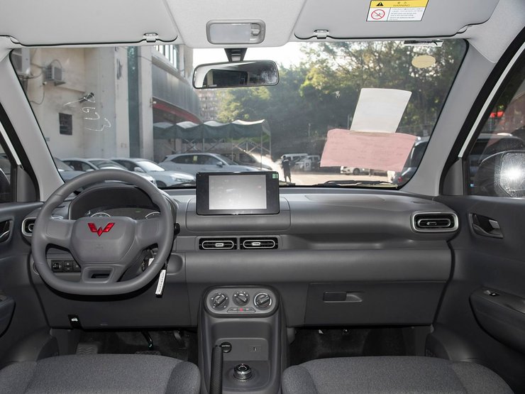 салон Wuling Hongguang, новий Wuling Hongguang, Wuling Hongguang EREV, мінівен Wuling, General Motors