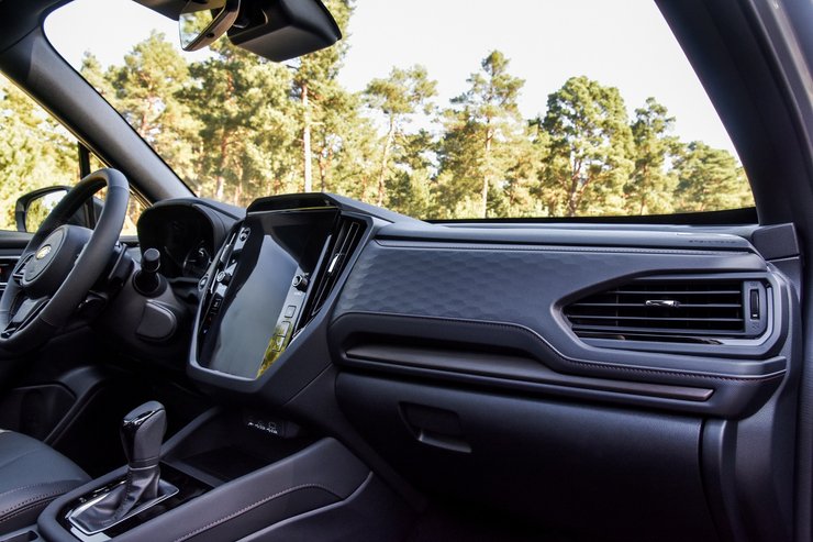 салон Subaru Forester e-boxer, Subaru Forester, новий Subaru Forester, кросовер Subaru