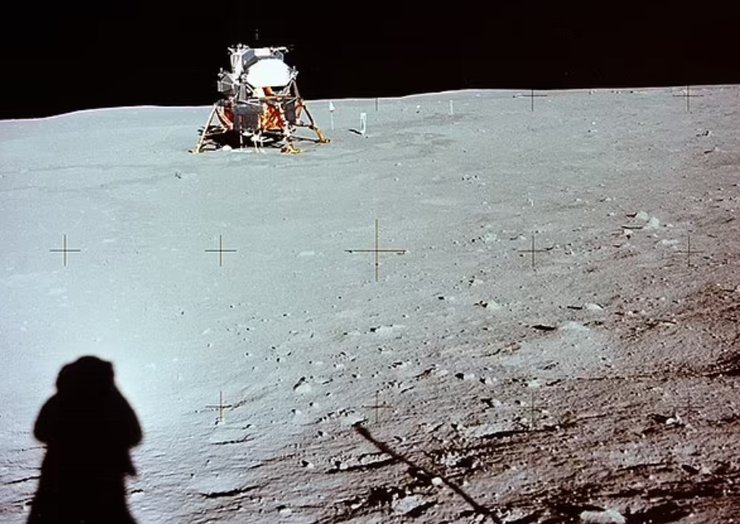 посадочный модуль, Луна, Апполон 11