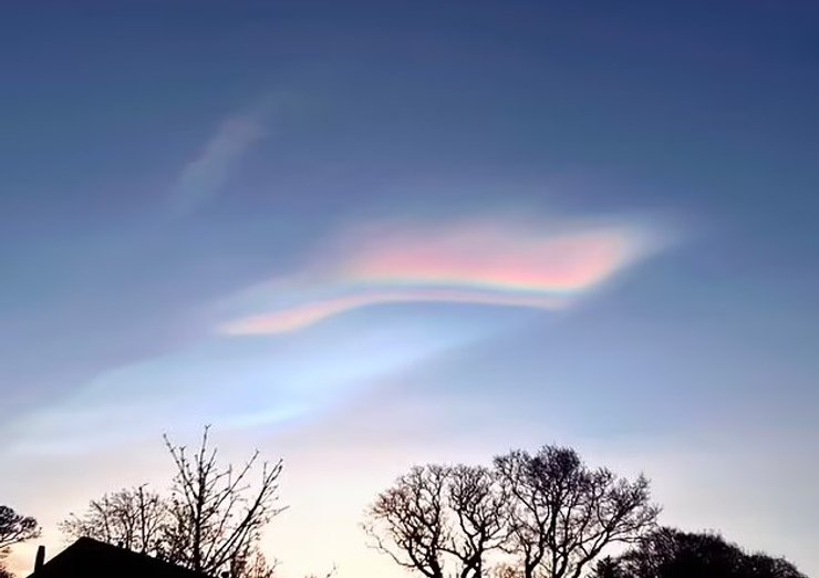 радужные облака