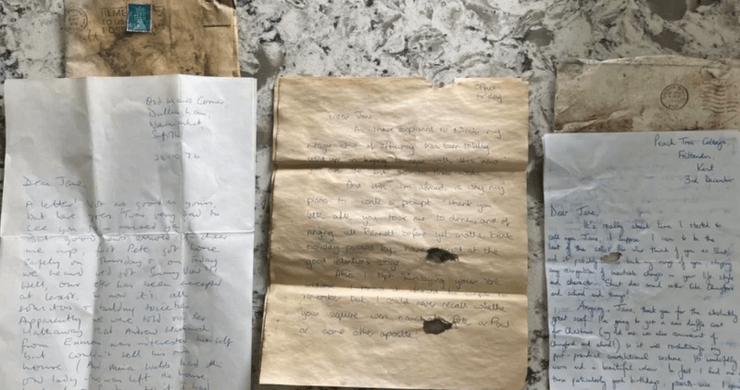 Кроляча нора, листи