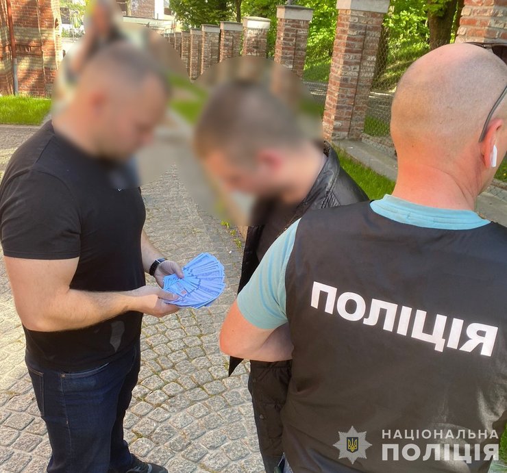 Затримання на хабарі