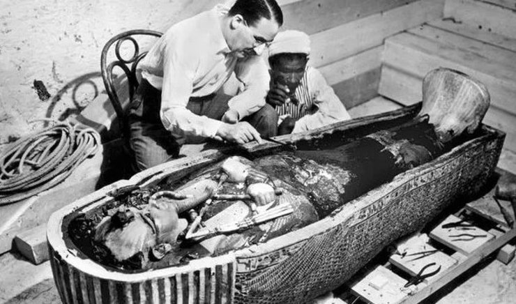 Тутанхамон