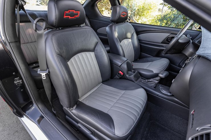 салон Chevrolet Monte Carlo Dale Earnhardt, капсула времени