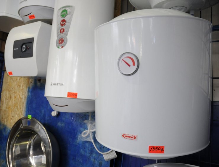 Бойлер, водонагреватель воды, водоснабжение, горячая вода
