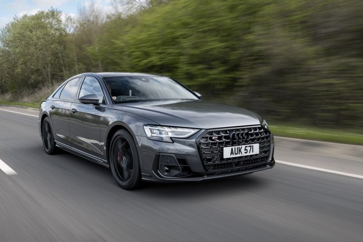 Audi S8