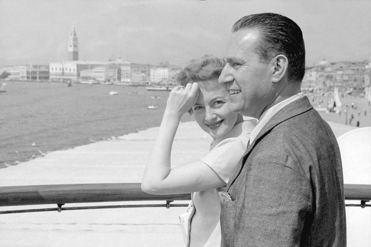 Оливия де Хэвилленд с мужем фото