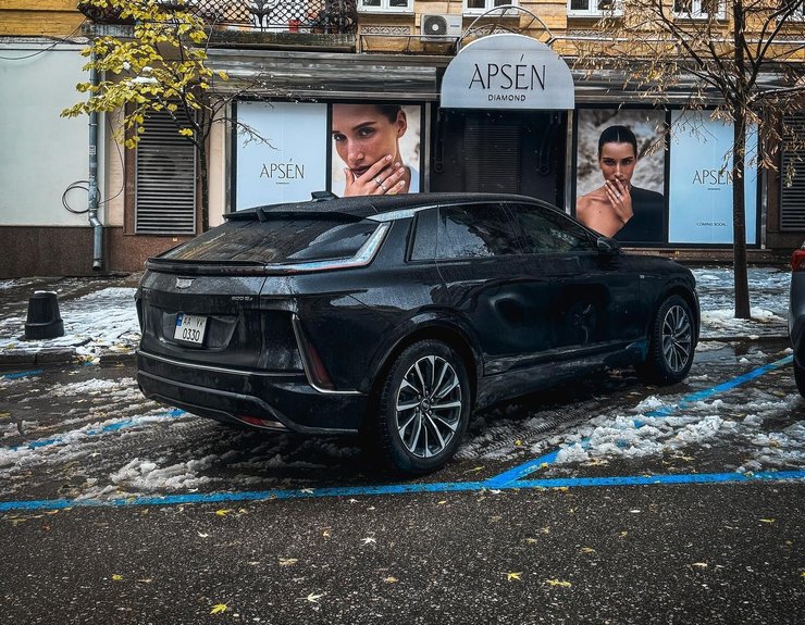 Cadillac Lyriq 2023, Новый Cadillac Lyriq, Cadillac Lyriq, электромобиль Cadillac, электромобиль Cadillac, кроссовер Cadillac