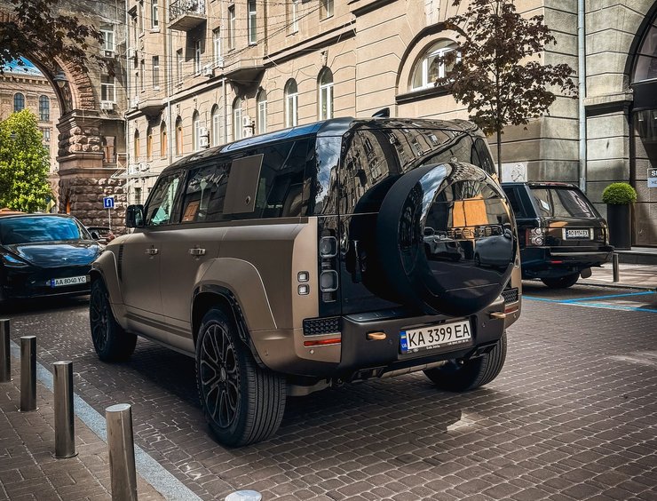 Land Rover Defender, Land Rover Defender OCTA, новий Land Rover Defender