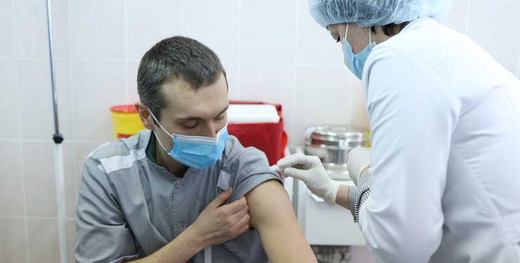 Вакцина, Astrazeneсa, Минздрав, Covishield, вакцинация, прививка