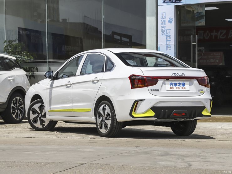 Dongfeng Aeolus E70 Pro, Dongfeng Aeolus E70, китайський електромобіль, новий Dongfeng Aeolus E70, Nissan Sylphy