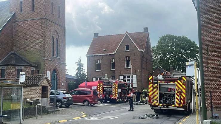 Возле места преступления