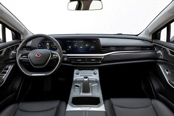 салон Renault Mobilize, Renault Mobilize Limo, електромобіль Renault, новий Renault Mobilize Limo, Mobilize Limo