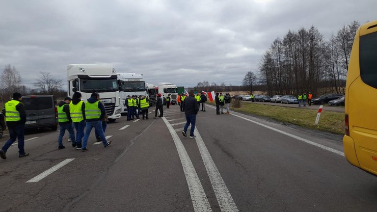 Блокада границы Польши