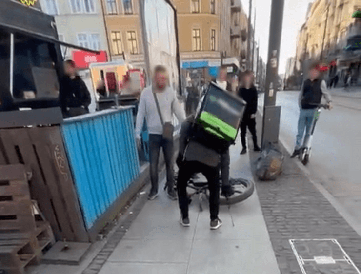 украинец в Польше, в Польше задержали украинца, украинец нападал на поляков, из Польши депортируют украинца, Познань