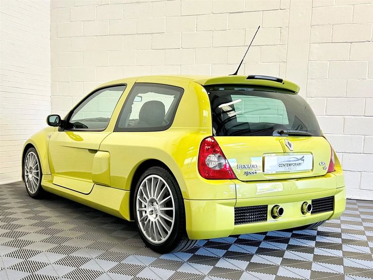 Renault Sport Clio V6