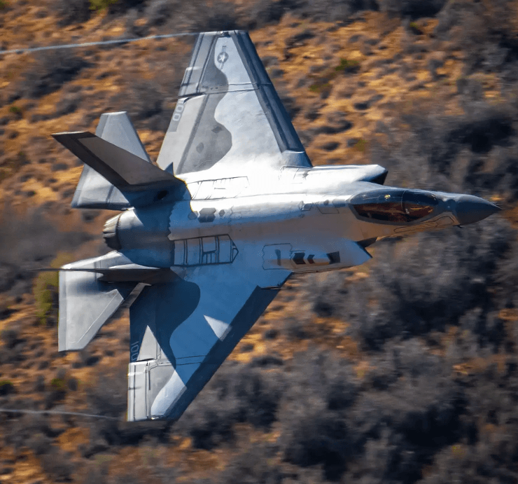 f-35 у новому камуфляжі