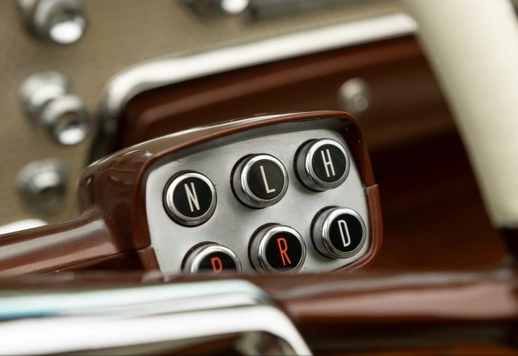 Кнопочный селектор КПП