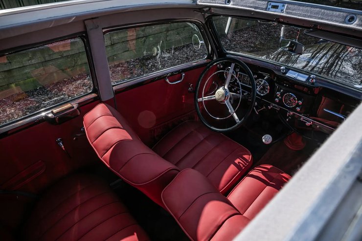 салон Mercedes 170