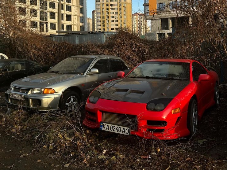Mitsubishi GTO, кладовище авто, покинуті авто, спорткар Mitsubishi