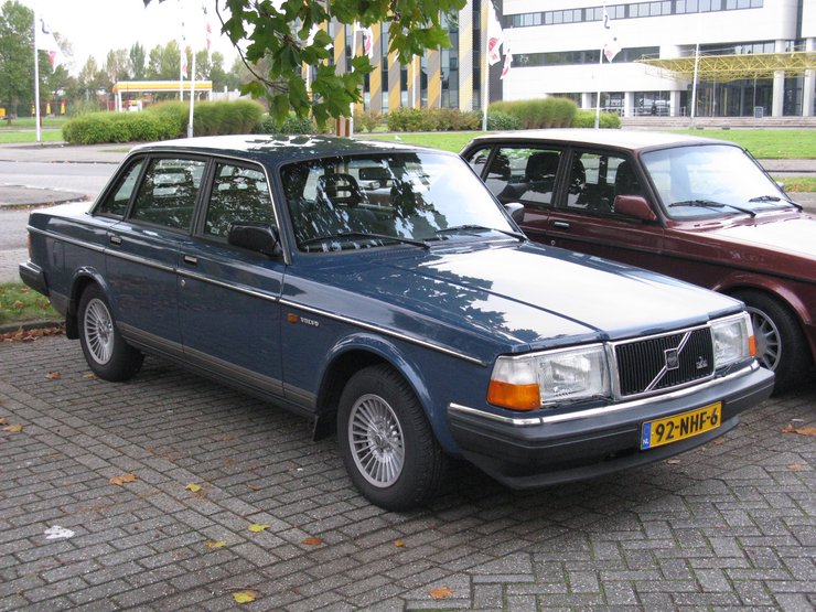 Volvo 240 GL