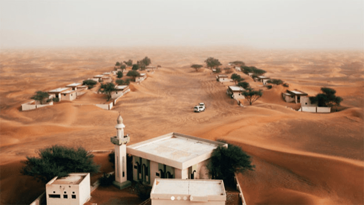 Злісний дух Умм Аль Дувайс, покинуте село в ОАЕ, село Аль-Мадам, туристичний міф, міська легенда, злісні духи, пустеля