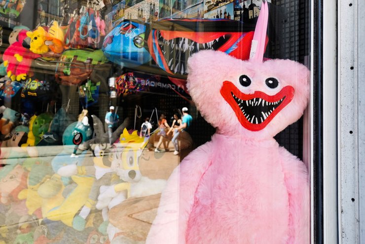 Хаги Ваги, Киси Миси, Лилли Милли, Huggy Wuggy, игрушки хаги ваги, хаги ваги почему запрещают, хаги ваги снимают с продажи, хаги ваги купить, хаги ваги в чем опасность, хаги ваги опасные игрушки