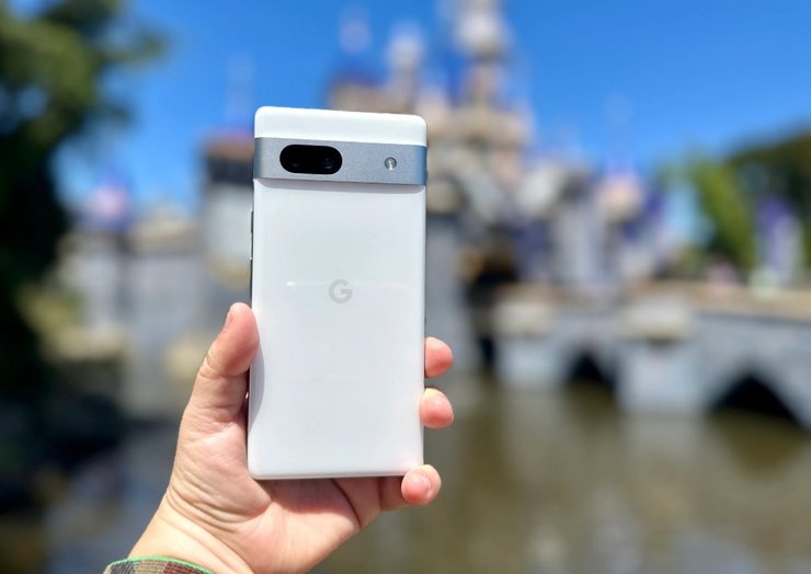 Google Pixel 7a лучшие недорогие камерофоны 2025