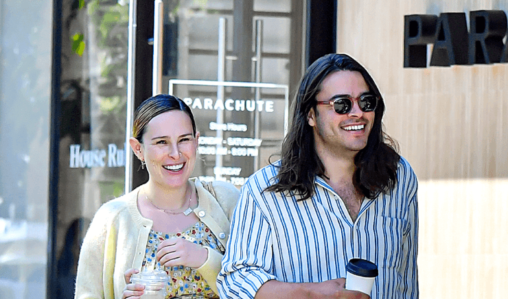 Румер Уиллис, Дерек Томас