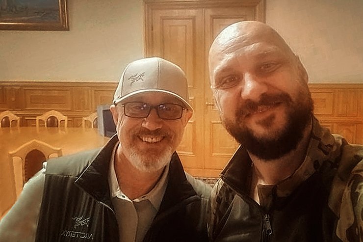 я работаю на кладбище, фильм Я работаю на кладбище, новый украинский фильм, фестиваль Молодость, драмеди, украинская драмеди, черная комедия, Павел Белянский, Алексей Резников