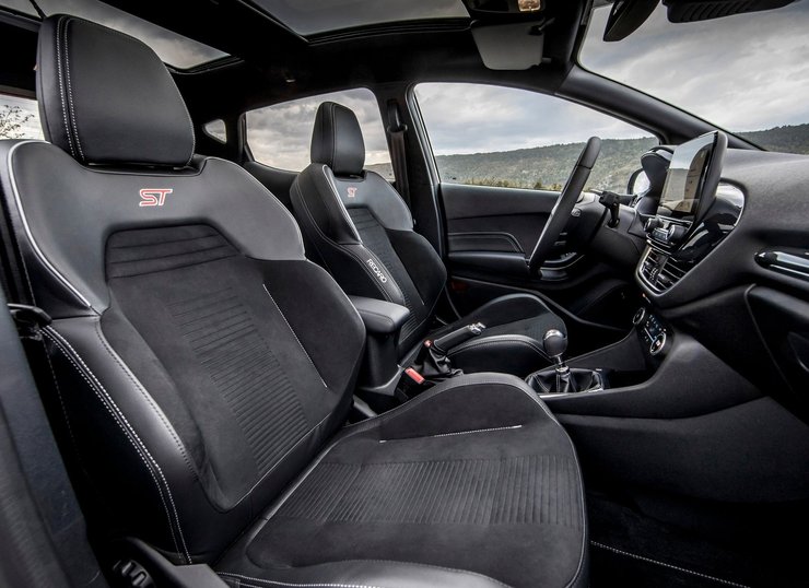 Салон Ford Fiesta ST, Ford Fiesta ST, Ford Fiesta, новий Ford Fiesta